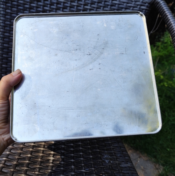 Large Vintage TRAFALGAR SQUARE Tin Container by Elkes Biscuits - Picture 7 of 9